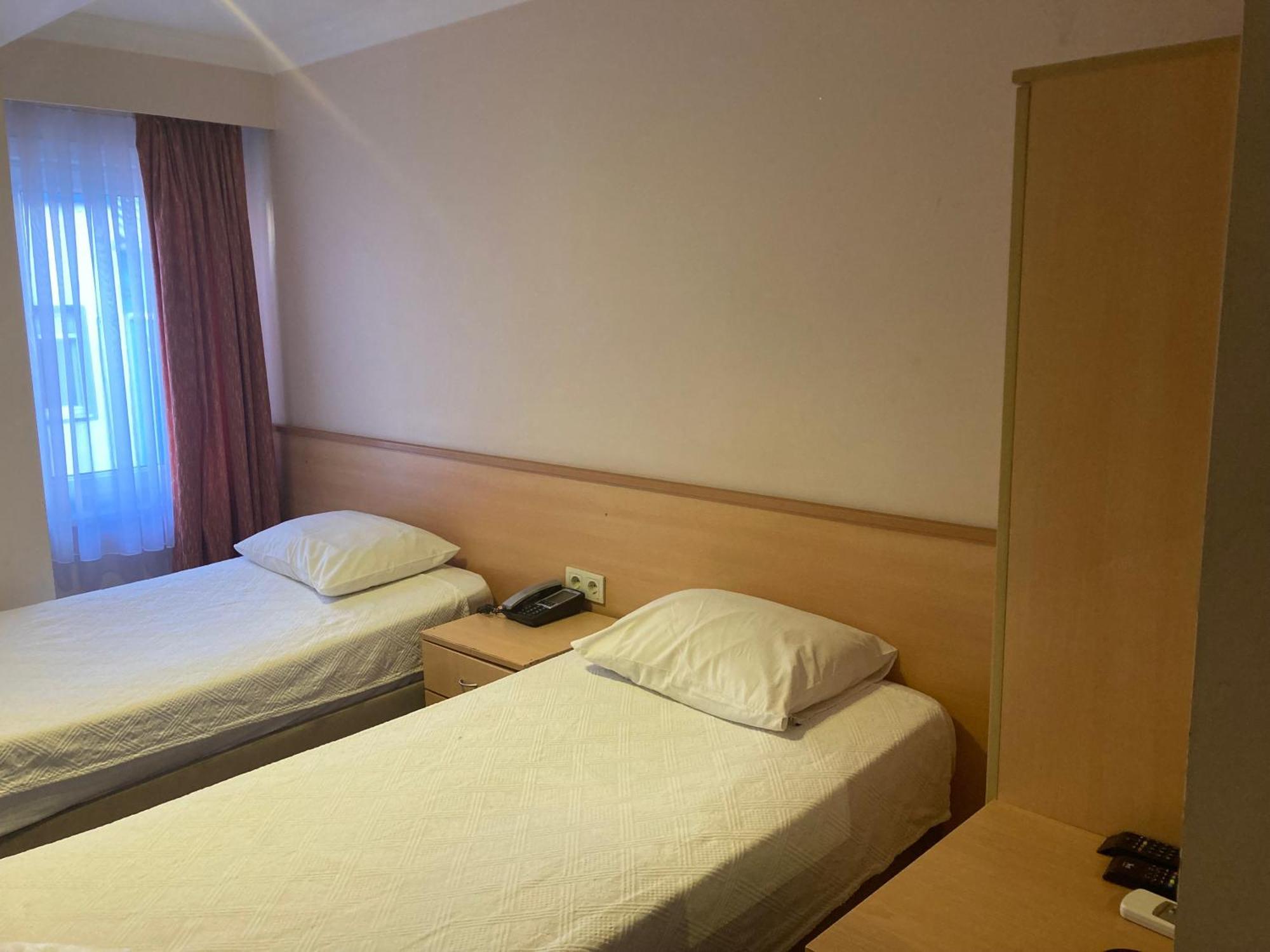 Hotel Ay, Istanbul
